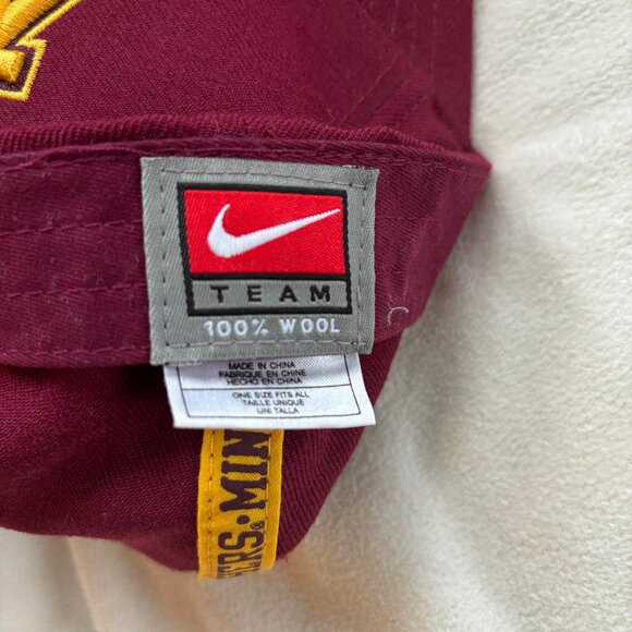 Nike Minnesota Golden Gophers Adjustable Wool Hat Cap Men's - Picture 2 of 5